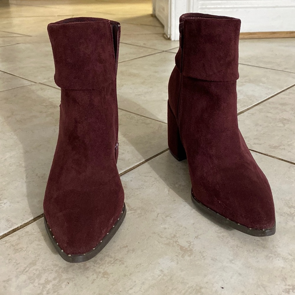 G.C Heels burgundy